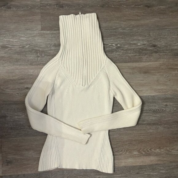 Cache Women Cowl Neck Zipper Pullover Sweater - Picture 6 of 9